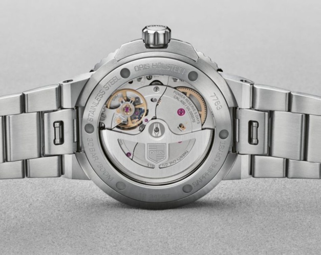 Oris Aquis Date Calibre 400 41,5 mm : la force tranquille... Oris Aquis Date Calibre 400 41,5 mm : la force tranquille...