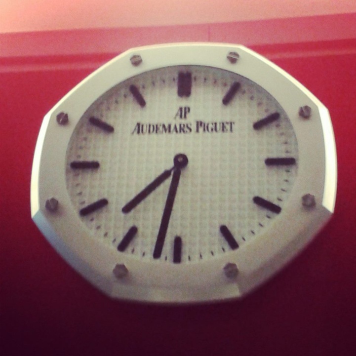 Horloge Royal Oak Audemars Piguet Changi Airport Singapour Horloge Royal Oak Audemars Piguet Changi Airport Singapour