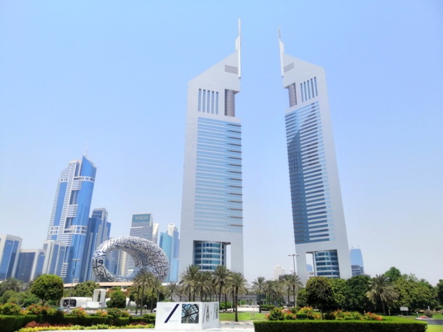Dubaï : Gate Avenue at DIFC, un "mall" très masculin avec montres d'occasion et costumes sur-mesure