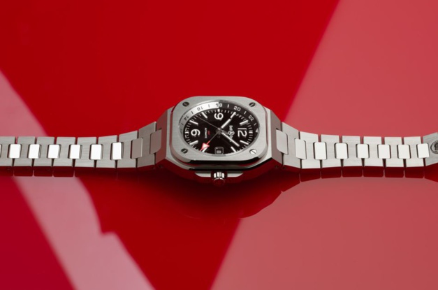 Bell & Ross BR 05 GMT Bell & Ross BR 05 GMT