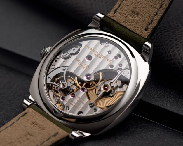 Laurent Ferrier Square micro-rotor rétro