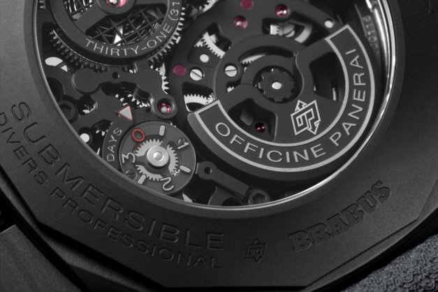 Panerai Submersible S Brabus Black Ops Edition : show-off