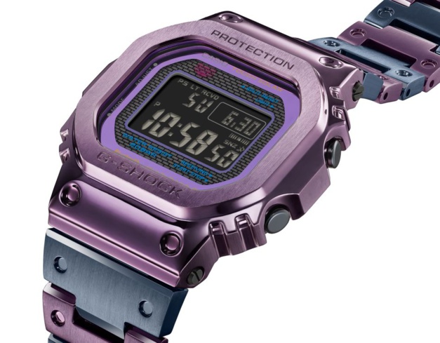 G-Shock GMW-B5000PB : un nouveau modèle bicolore en métal irisé violet et bleu