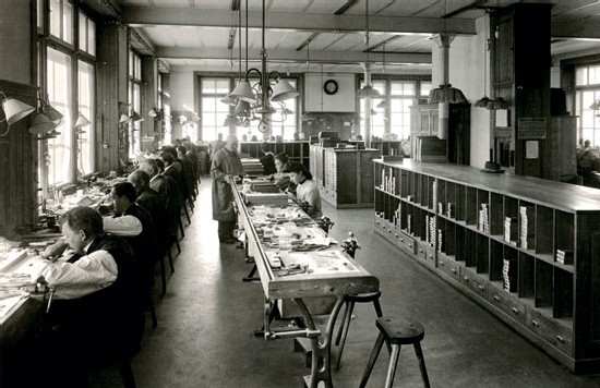 Atelier de réglage Longines (1911) Atelier de réglage Longines (1911)