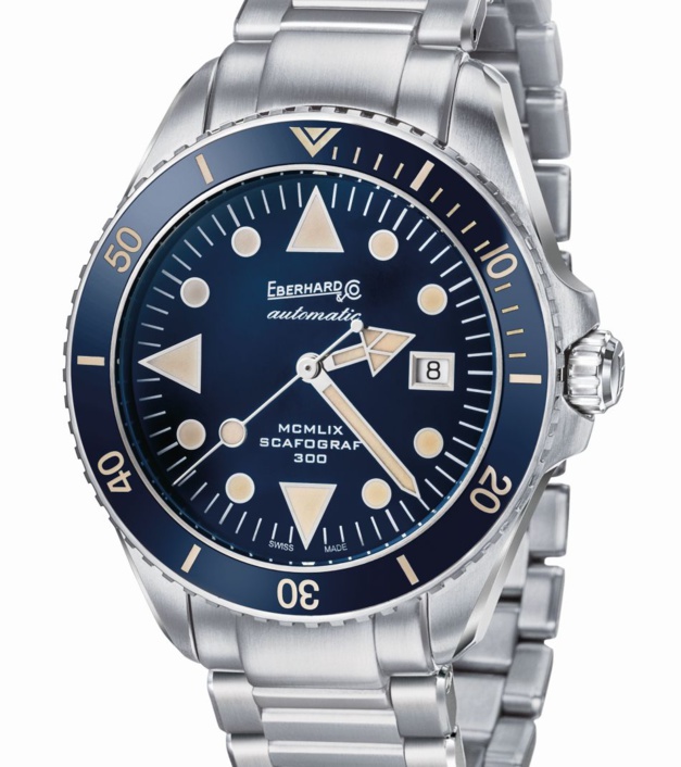 Eberhard Scafograf 300 Edition MCMLIX cadran bleu et index crème Eberhard Scafograf 300 Edition MCMLIX cadran bleu et index crème