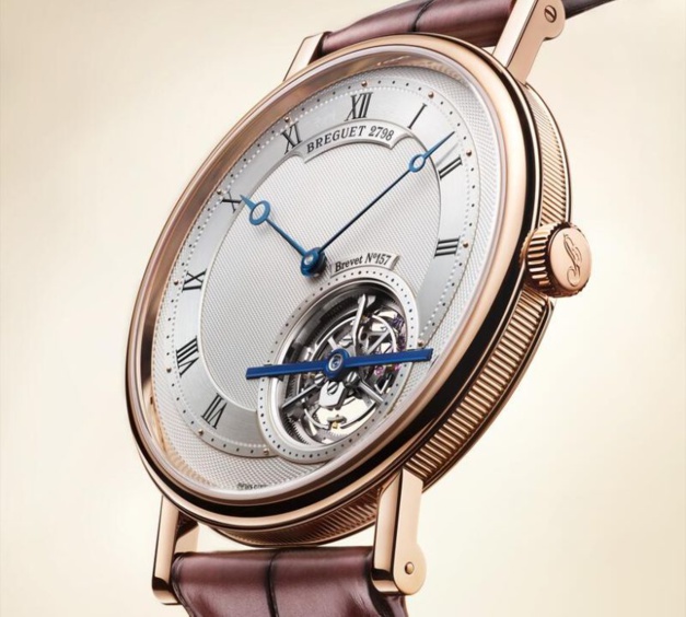 Classique Tourbillon Extra-plat Anniversaire 5365 : la pureté du style Breguet Classique Tourbillon Extra-plat Anniversaire 5365 : la pureté du style Breguet