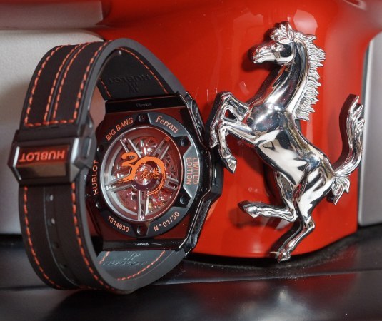 Trente Hublot Big Bang Ferrari Hong Kong : céramique rouge pour un double anniversaire ! Trente Hublot Big Bang Ferrari Hong Kong : céramique rouge pour un double anniversaire !