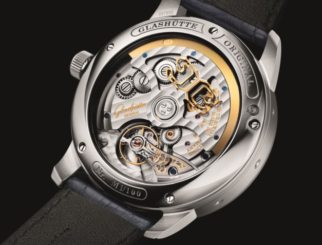 Glashütte Original Senator Excellence Perpetual Calendar : rose opalin ou bleu foncé ? Glashütte Original Senator Excellence Perpetual Calendar : rose opalin ou bleu foncé ?