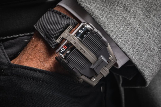 UR-112 Aggregat Urwerk : délire mécanique UR-112 Aggregat Urwerk : délire mécanique