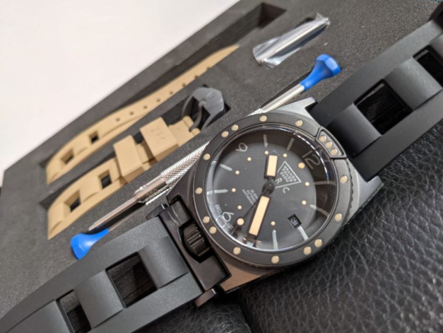 ZRC : édition limitée à 8 exemplaires pour Emile Leon ZRC : édition limitée à 8 exemplaires pour Emile Leon