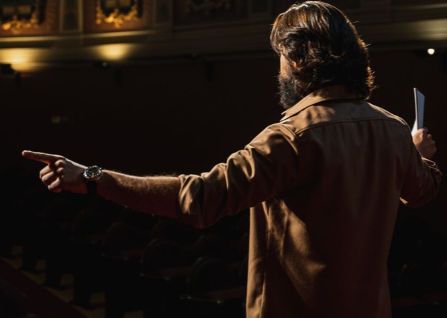 Alvaro Morte : le professeur de la Casa de papel, ambassadeur Breitling Alvaro Morte : le professeur de la Casa de papel, ambassadeur Breitling