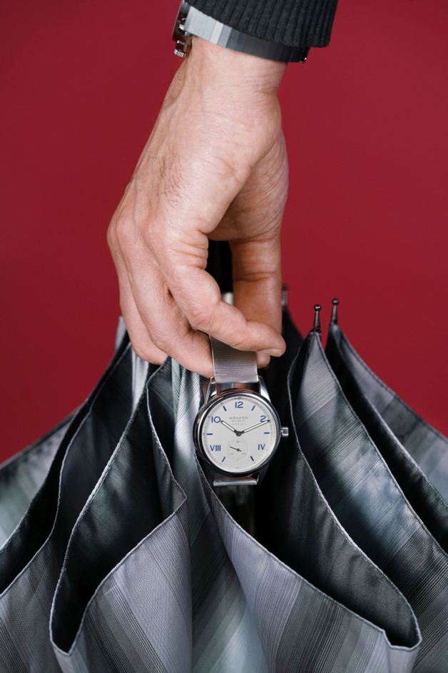 Nomos : de l'art de la mise en scène de la tentation horlogère