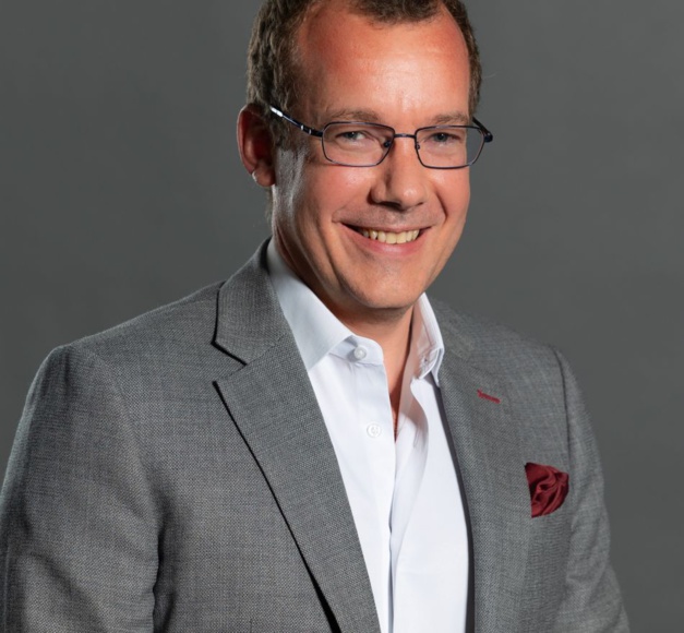 Thierry Dubois, Luoxo Hong Kong DR Thierry Dubois, Luoxo Hong Kong DR