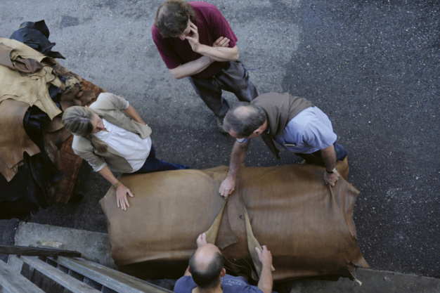 Cervo Volante : des bracelets en cuir de cerf durable pour Oris Cervo Volante : des bracelets en cuir de cerf durable pour Oris