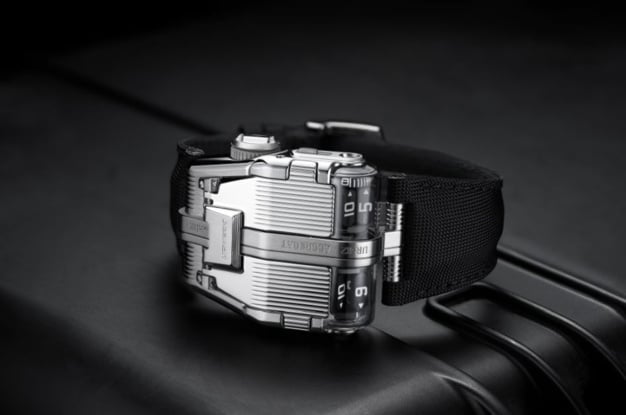 Urwerk UR-112 Aggregat Odyssée : OVNI dans le ciel helvétique Urwerk UR-112 Aggregat Odyssée : OVNI dans le ciel helvétique