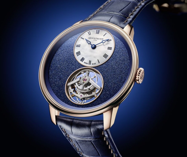 Arnold & Son Ultrathin Tourbillon : or ou platine, la finesse et le relief Arnold & Son Ultrathin Tourbillon : or ou platine, la finesse et le relief