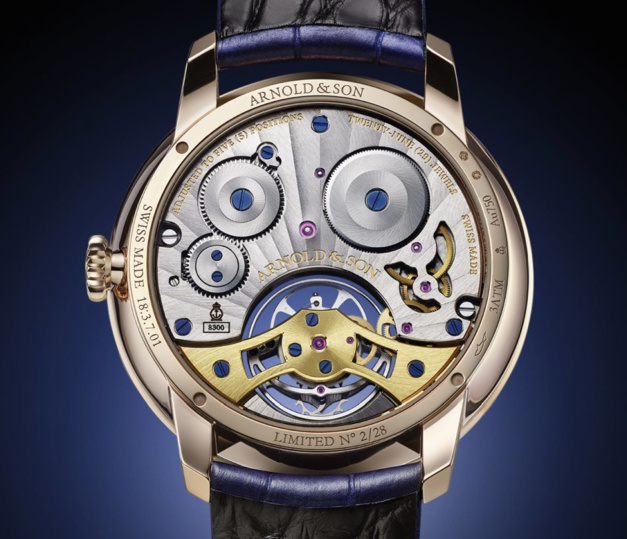 Arnold & Son Ultrathin Tourbillon : or ou platine, la finesse et le relief Arnold & Son Ultrathin Tourbillon : or ou platine, la finesse et le relief