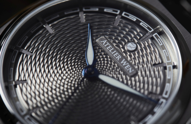 Atelier Wen : le charme discret du guilloché main Atelier Wen : le charme discret du guilloché main