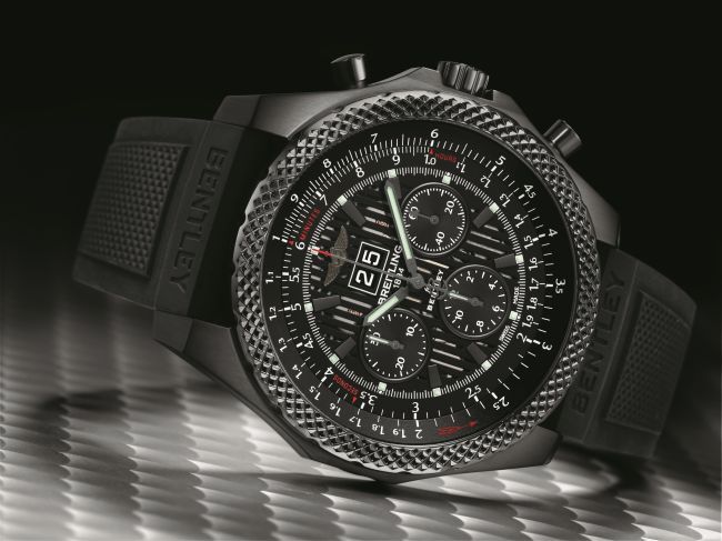 Breitling Bentley 6.75 Midnight Carbon : hommage au plus gros des moteurs Bentley Breitling Bentley 6.75 Midnight Carbon : hommage au plus gros des moteurs Bentley