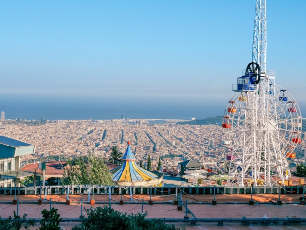 Photo by Elliot PARIS on Unsplash