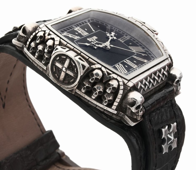 Artcurial met en vente la montre Strom de Johnny Hallyday