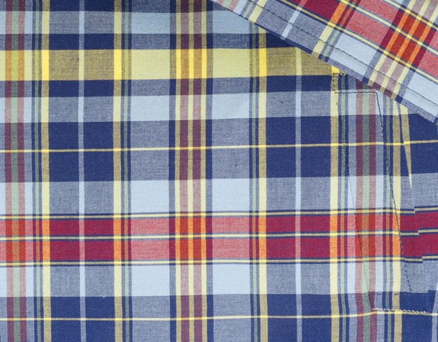 La veste en madras : optez pour le "tartan" indien pour l'été La veste en madras : optez pour le "tartan" indien pour l'été