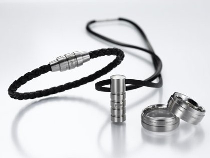 Grooves : la nouvelle ligne de bijoux Porsche Design Grooves : la nouvelle ligne de bijoux Porsche Design