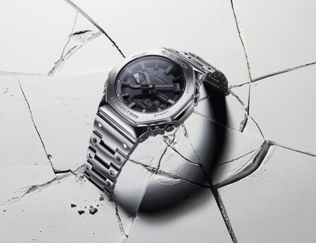 G-Shock 2100 : "full metal jacket" G-Shock 2100 : "full metal jacket"