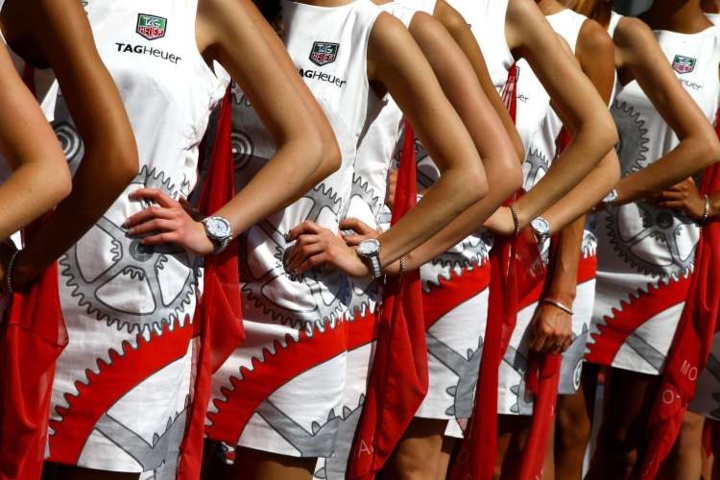 les grid girls de TAG Heuer les grid girls de TAG Heuer