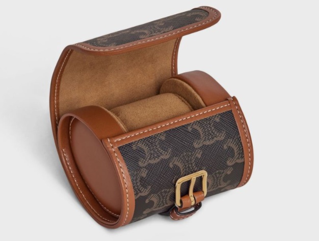 Celine : un étui à montre en toile Triomphe pour vous, mesdames Celine : un étui à montre en toile Triomphe pour vous, mesdames