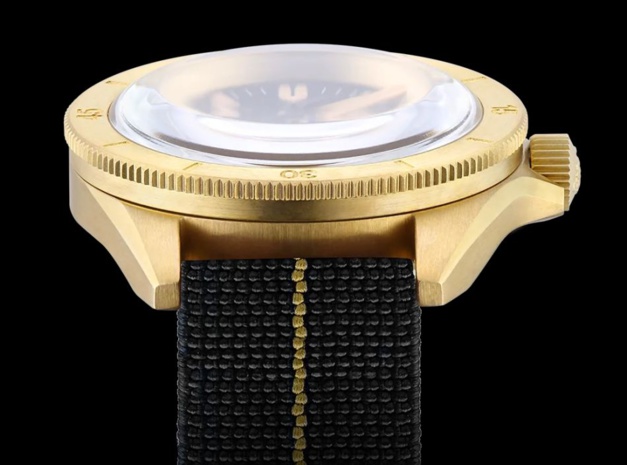 Yema : une très belle Navygraf FOST "bronzo" en hommage aux marins des sous-marins Yema : une très belle Navygraf FOST "bronzo" en hommage aux marins des sous-marins