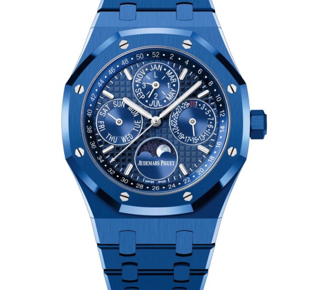 Audemars Piguet Royal Oak QP : une nouvelle livrée en céramique bleue Audemars Piguet Royal Oak QP : une nouvelle livrée en céramique bleue