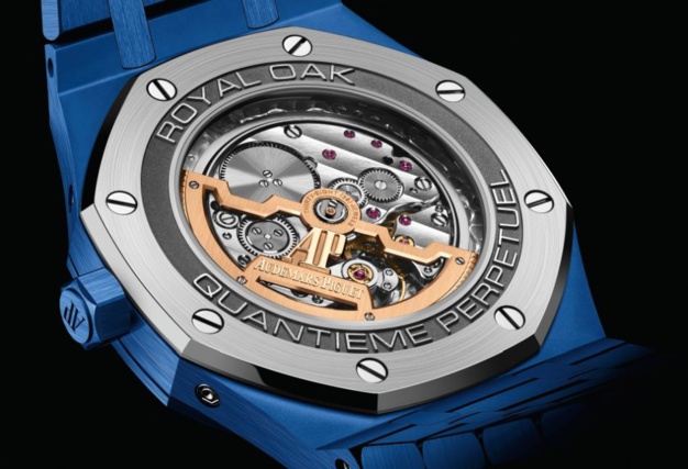 Audemars Piguet Royal Oak QP : une nouvelle livrée en céramique bleue Audemars Piguet Royal Oak QP : une nouvelle livrée en céramique bleue