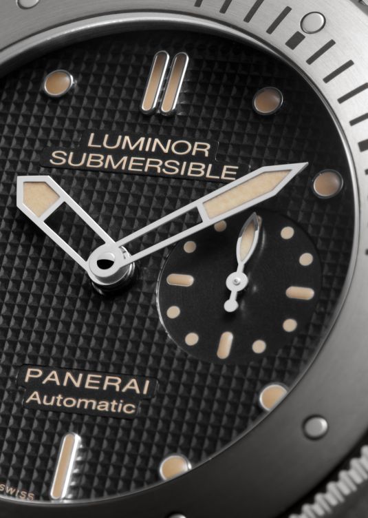 Panerai Luminor Submersible 1950 Left-handed titane 47 mm : mille exemplaires Panerai Luminor Submersible 1950 Left-handed titane 47 mm : mille exemplaires
