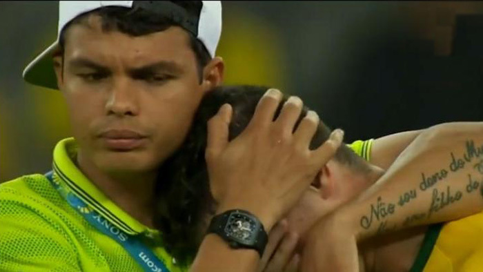 Thiago Silva et sa Richard Mille en plein écran…