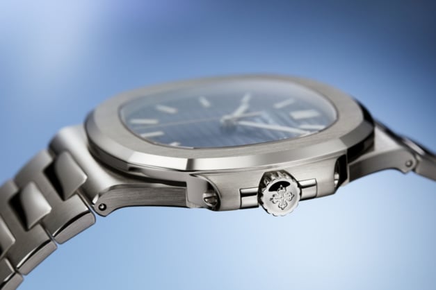 Patek Philippe Nautilus : elle revient en or gris sous la référence 5811/1G-001 Patek Philippe Nautilus : elle revient en or gris sous la référence 5811/1G-001