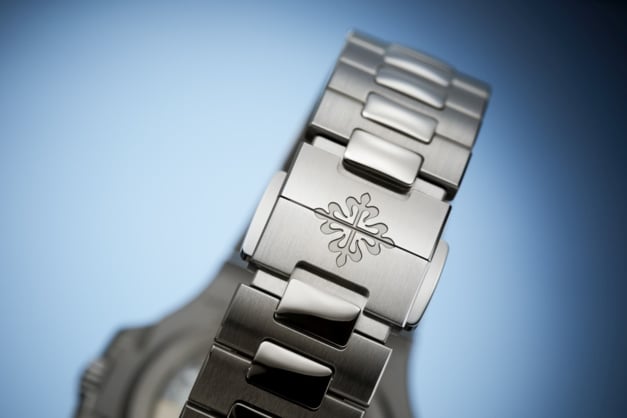 Patek Philippe Nautilus : elle revient en or gris sous la référence 5811/1G-001 Patek Philippe Nautilus : elle revient en or gris sous la référence 5811/1G-001