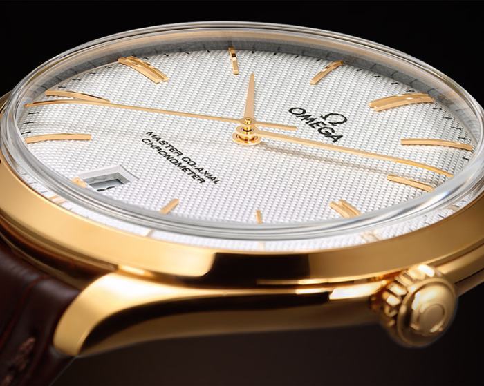 Omega De Ville Tresor en or jaune