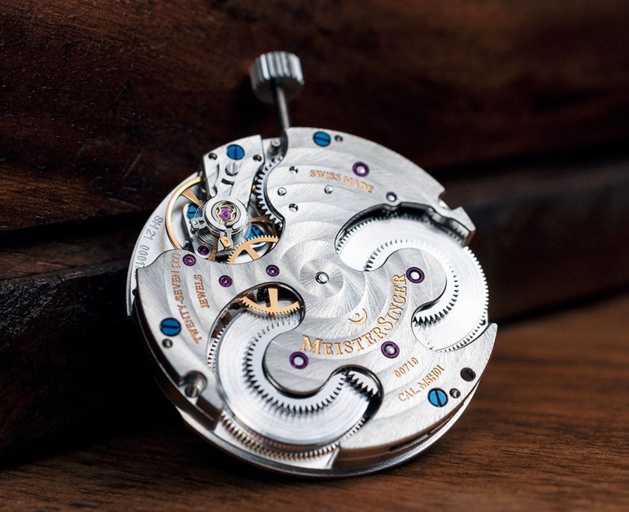 MeisterSinger Singularis Email : édition limitée à 20 exemplaires avec cadran en émail véritable MeisterSinger Singularis Email : édition limitée à 20 exemplaires avec cadran en émail véritable