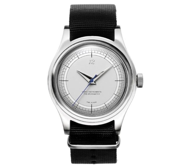 Merci : le concept-store parisien présente trois nouvelles montres LMM-01