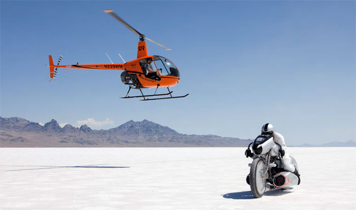 Bell & Ross B-Rocket : Bonneville, le lac salé et l’aventure ! Bell & Ross B-Rocket : Bonneville, le lac salé et l’aventure !