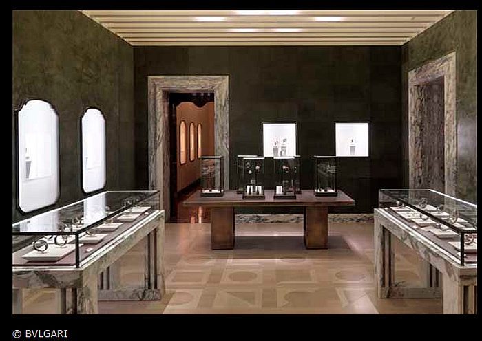 Bulgari : la boutique historique de Rome revue par Peter Marino