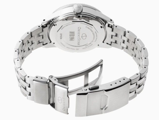 Orient Star Diver 1964 1st Edition : série limitée à 900 exemplaires Orient Star Diver 1964 1st Edition : série limitée à 900 exemplaires