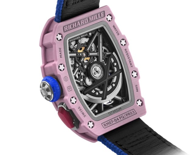 Richard Mille RM 07-04 Automatique Sport : 36 grammes colorés au poignet Richard Mille RM 07-04 Automatique Sport : 36 grammes colorés au poignet
