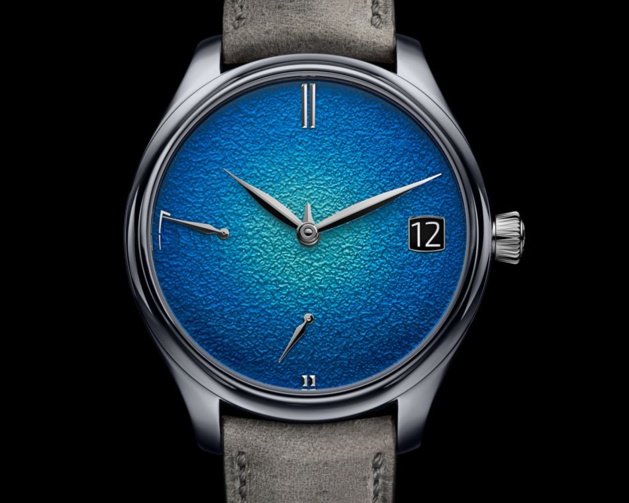 Moser Perpetual Calendar Tantalum Blue Enamel Moser Perpetual Calendar Tantalum Blue Enamel