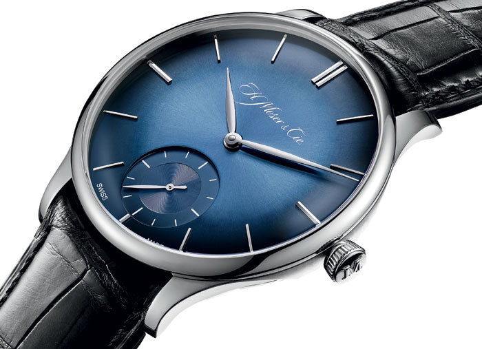 Moser Venturer Small Seconds : coup de bleu pour l'édition Bucherer