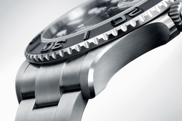 Oyster Perpetual Yacht-Master 42 : incroyablement légère Oyster Perpetual Yacht-Master 42 : incroyablement légère