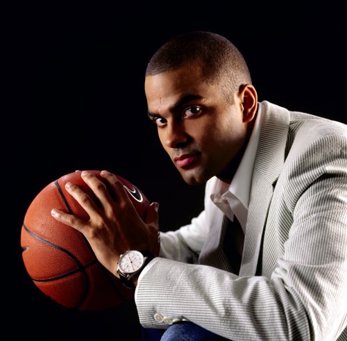 Tony Parker portant une Portugaise en acier de chez IWC