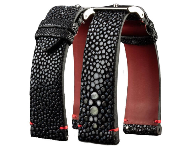 Quand ABP habille de bien belle manière les fameux chronos Hanhart ! Quand ABP habille de bien belle manière les fameux chronos Hanhart !