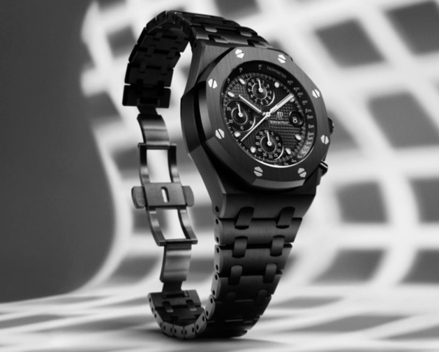 Audemars Piguet : l'Offshore arrive en version en céramique noire !